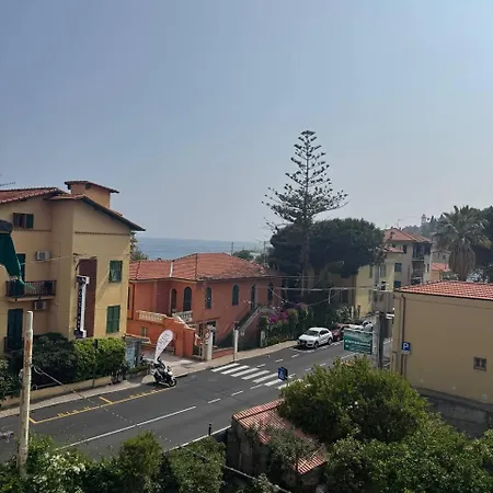 Casa Nicole Con Rda Luxury Lägenhet